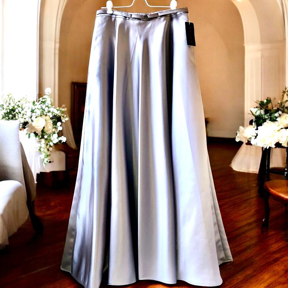 Vintage 80’s Ralph Ralph Lauren Silver Satin Full Maxi Skirt Lined size 8